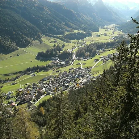 Habitación en casa particular Jaeger Trins