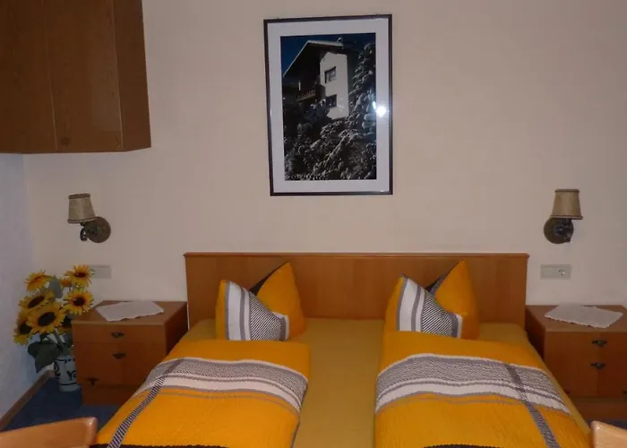 Jaeger ホームステイ トリンス